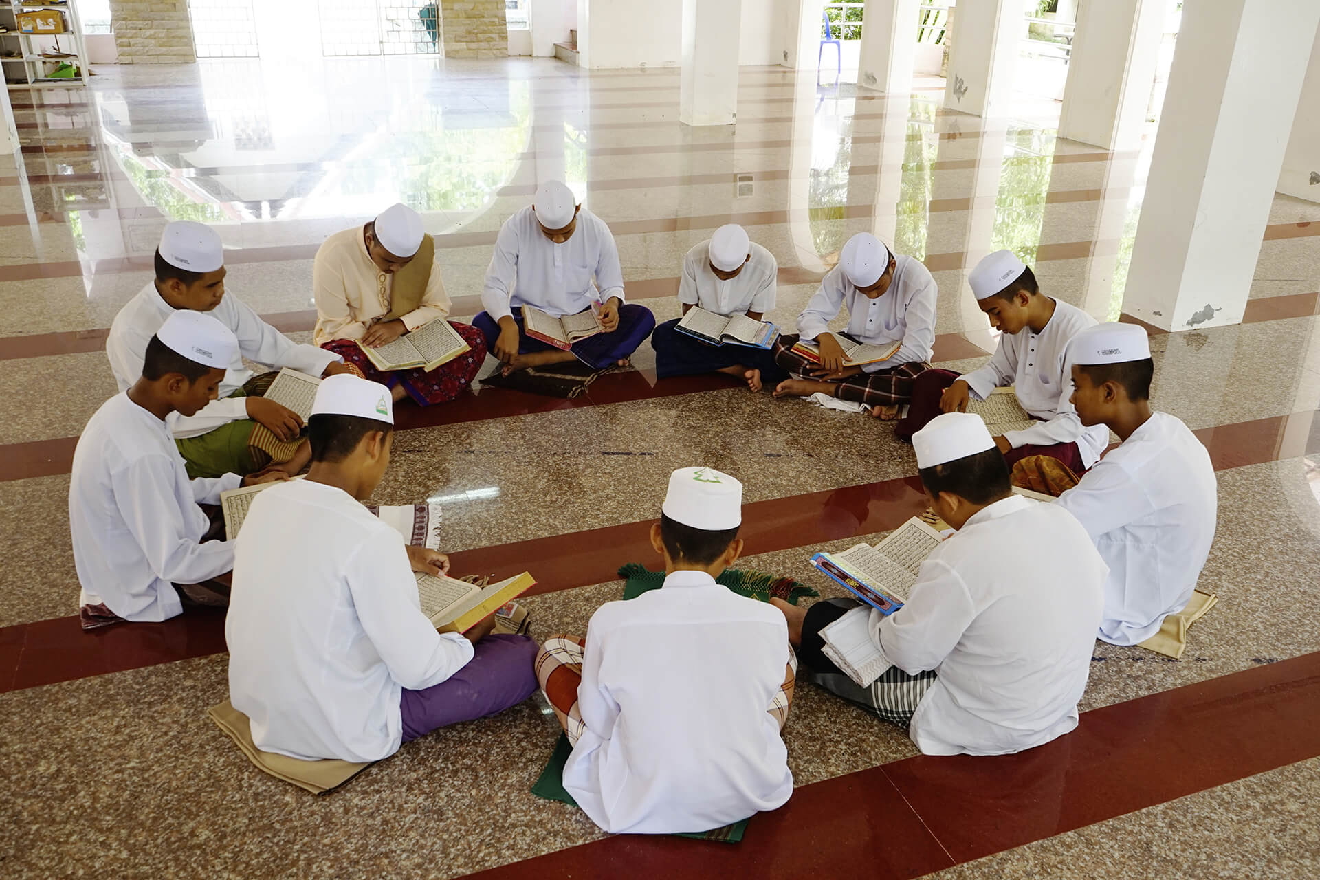 براعم (للجنسين)